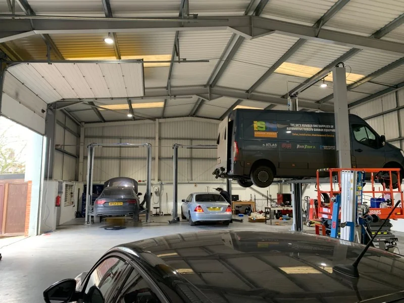 Bridgwater MOT Centre workshop